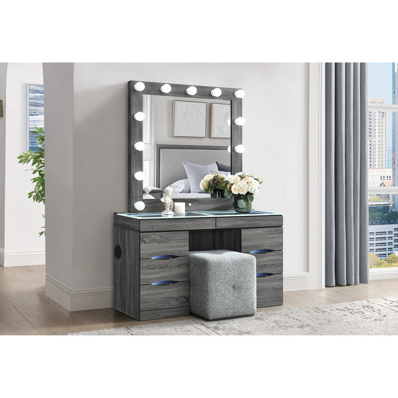 Lorena Grey Vanity and Stool Set
