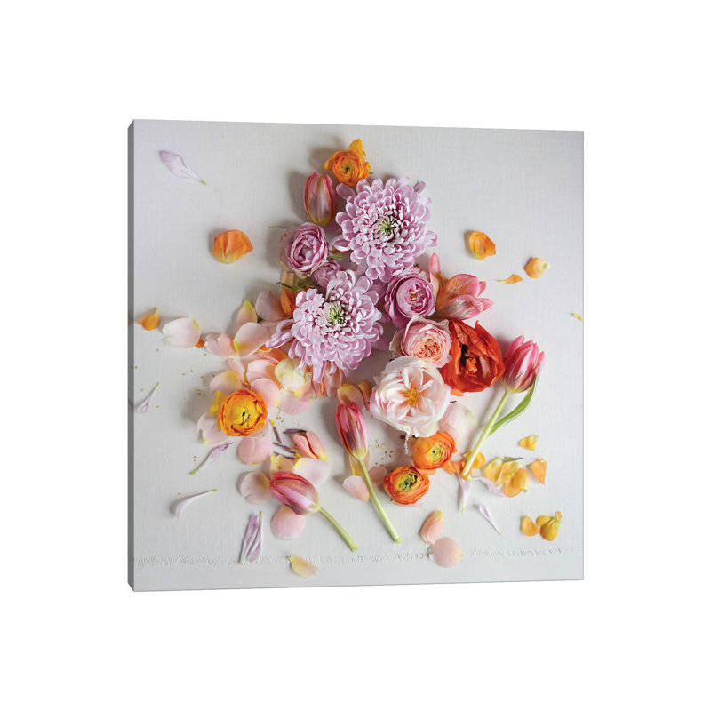 Fresh Bloom 1 Piece Wall Art on Canvas, 45.72 cm H x 45.72 cm W x 1.91 cm D, Wrapped Canvas