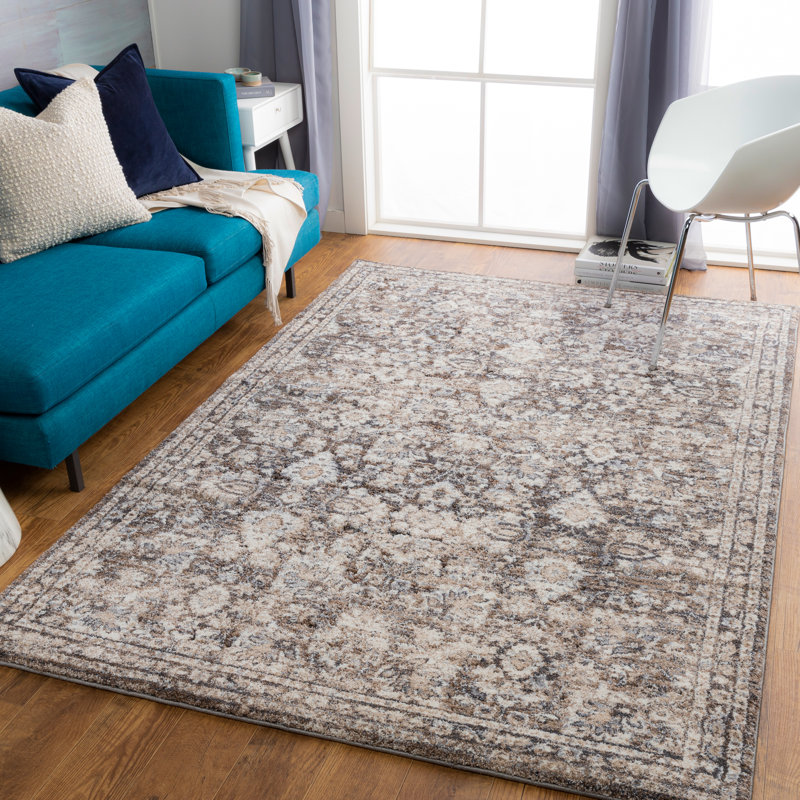 Tapis oriental taupe Evelien, Rectangle 5 pi 3 po x 7 pi 3 po