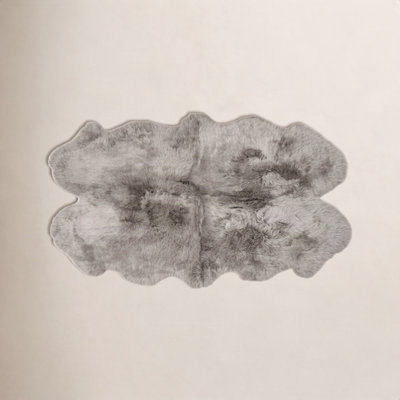 Kornelia Sheepskin Indoor Rug