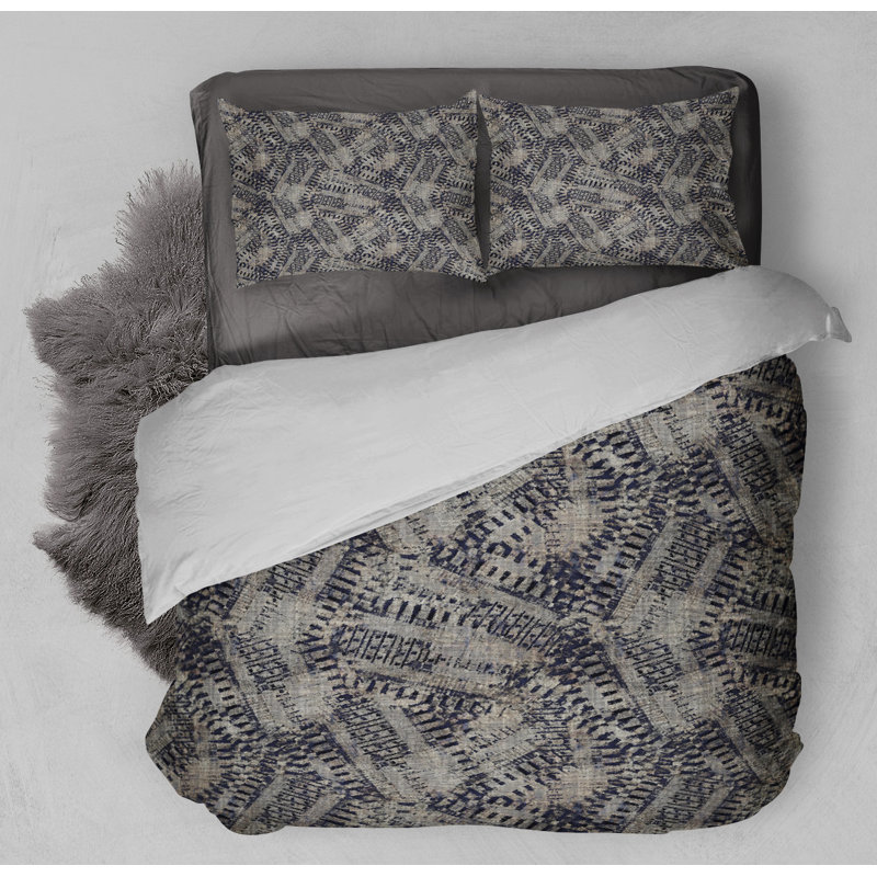Polyester Channel Abstract Comforter, Twin Comforter + 1 Standard Pillowcase
