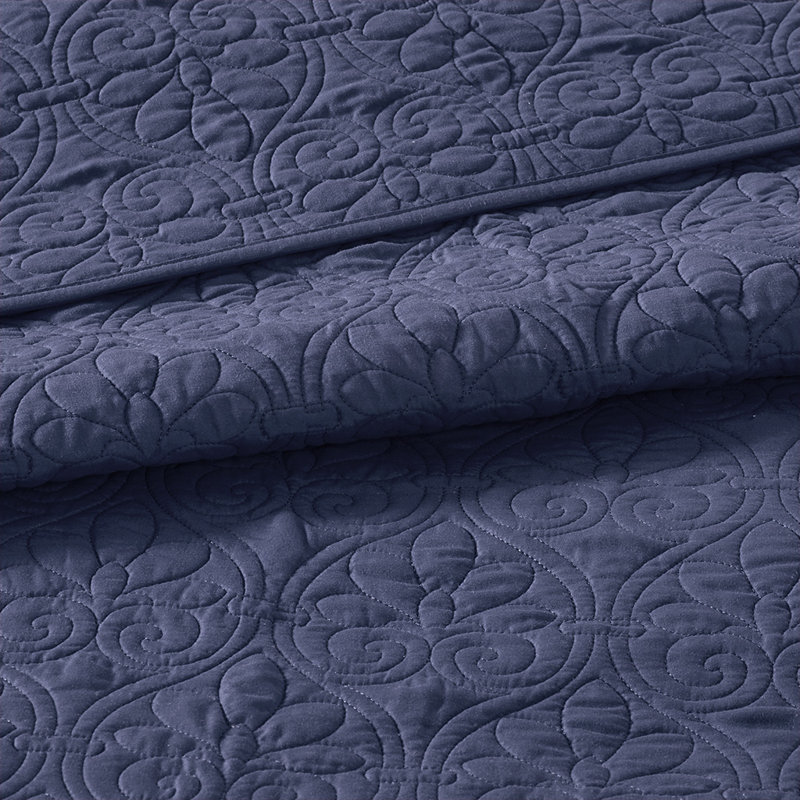 Quebec Reversible Quilt Set, Navy, Twin/Twin XL Coverlet + 1 Standard Sham