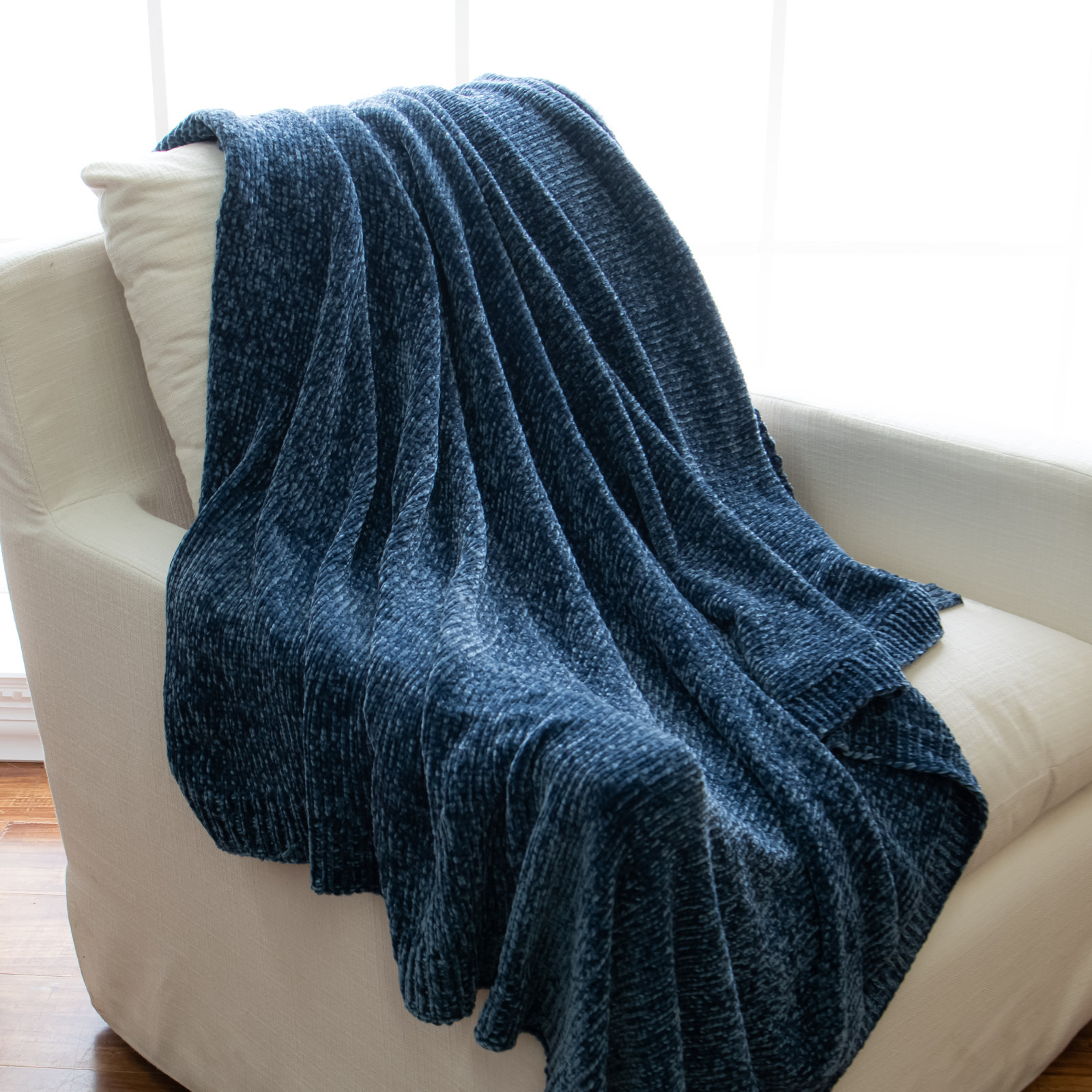 Caspian Knitted Blanket, Navy