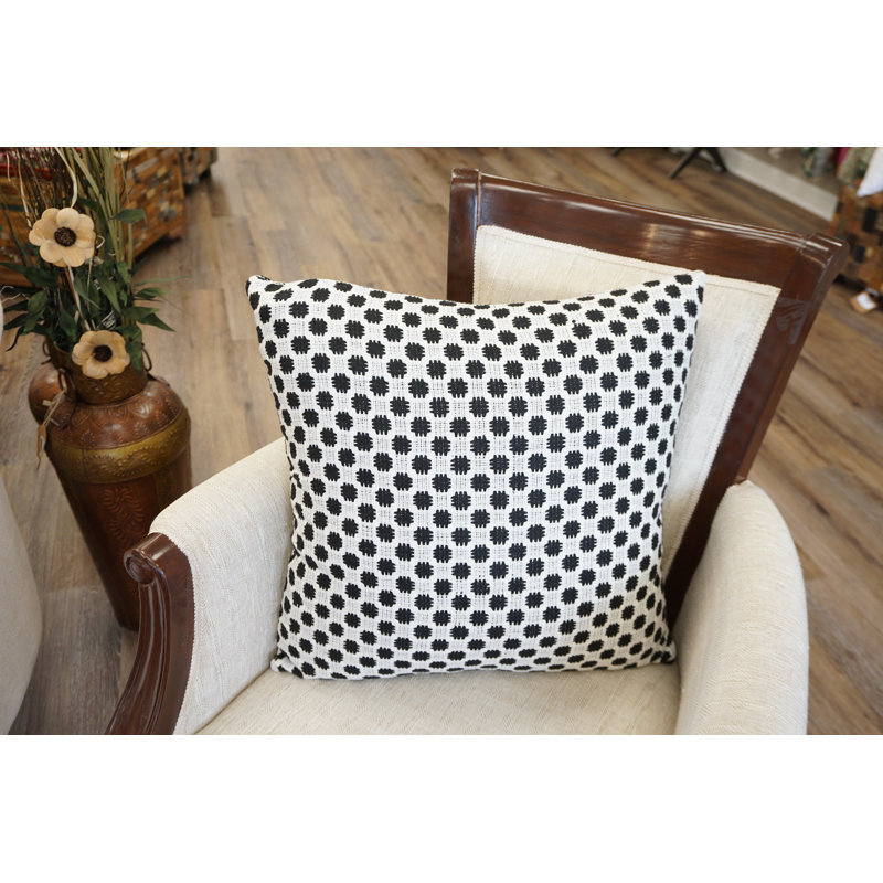  Coussin décoratif filé à la main