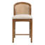 Tabouret de bar Cayli, hauteur d'assise 66 cm, style moderne du milieu du siècle, en bois d'hévéa naturel, avec dossier en rotin et assise rembourrée.-135737777-135737781