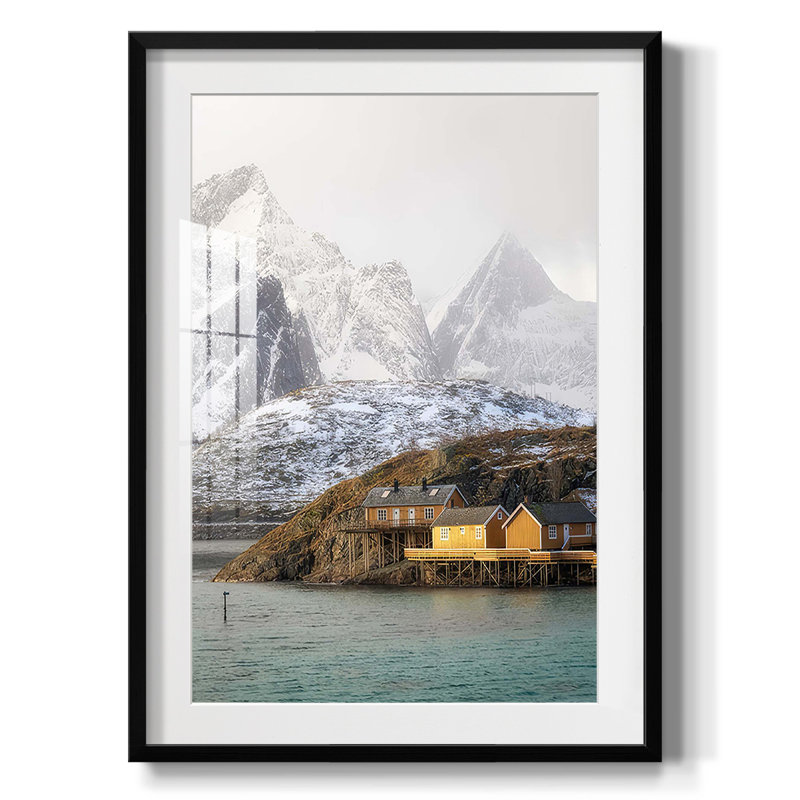 The Yellow Village I - Impression encadrée, H 28,5 po x l 20,5 po, Noir