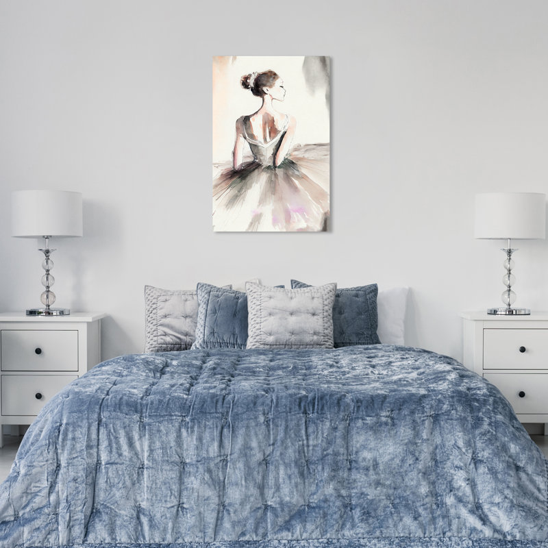 Ruchel La Ballerina sur toile par Wynwood Studio Print, H 36 po x l 24 po x P 0,8 po