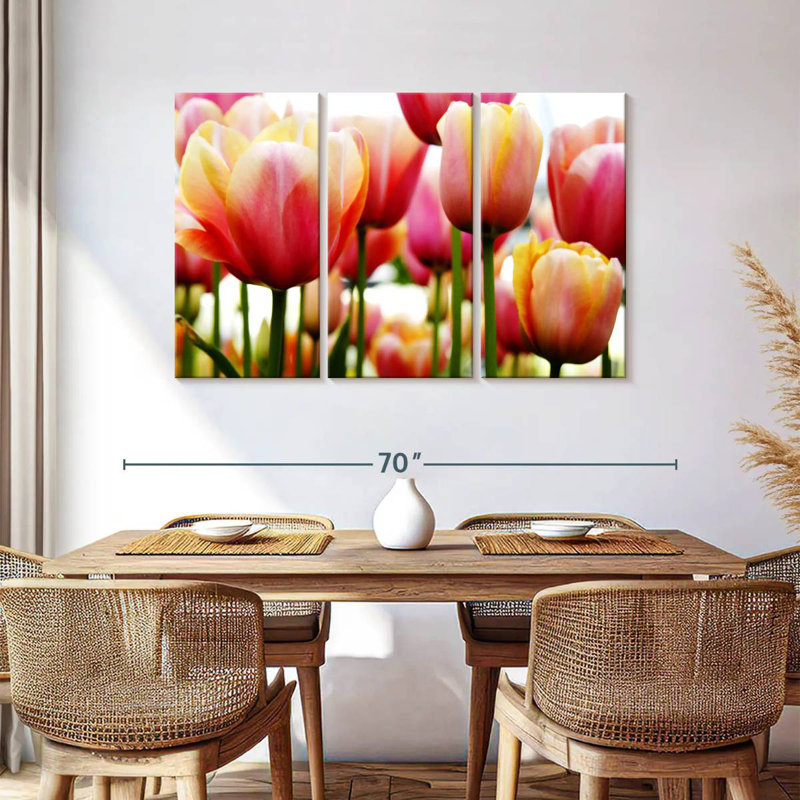 Harnek Fresh Tulips, 36" H x 57" W