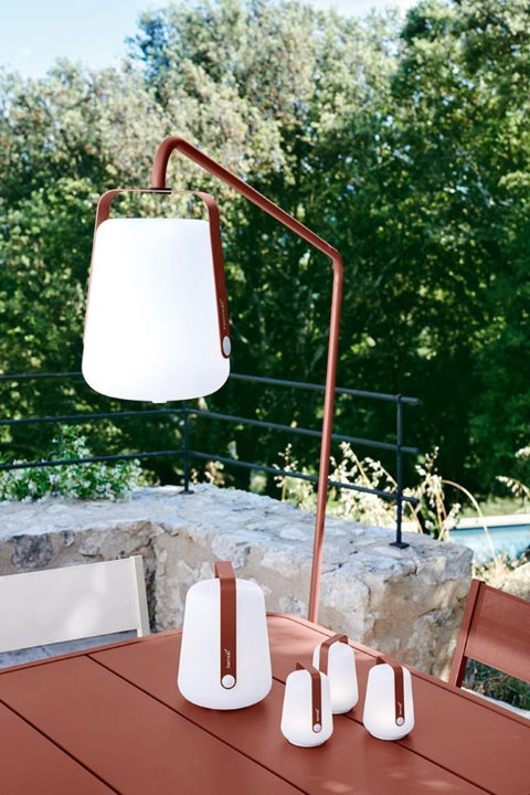 Outdoor Lanterns & Lamps