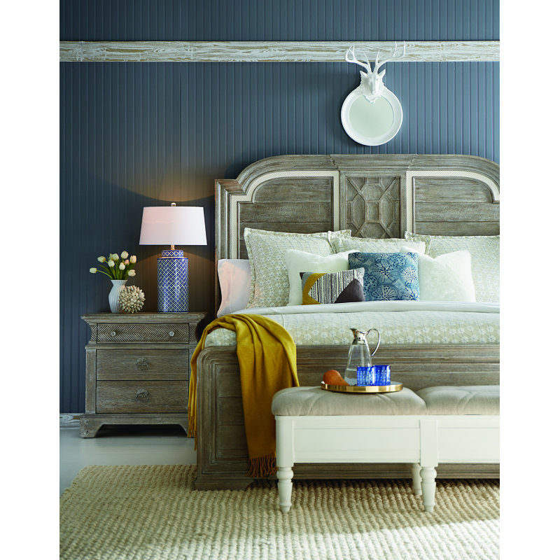 Summer Creek 30'' W Solid Wood Nightstand