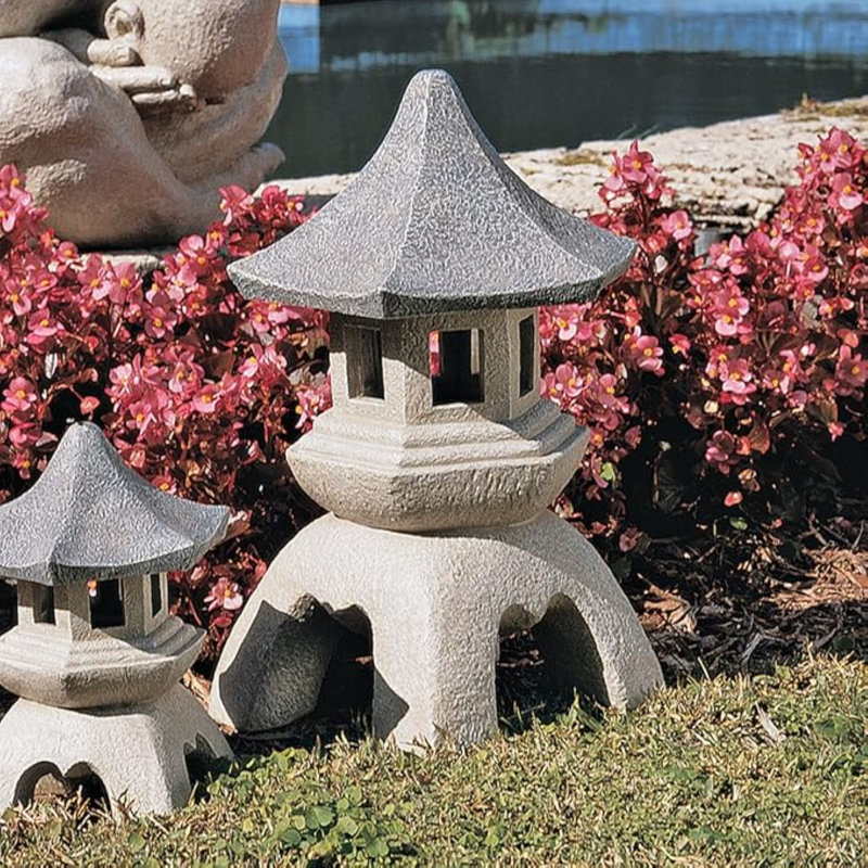 Resin Garden Statue