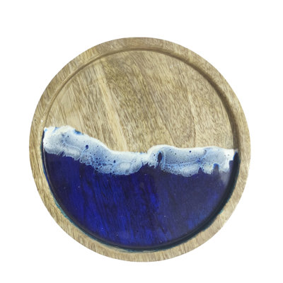 Petit plat en bois sur le thème de l'océan