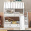 Lit superposé simple au dessus d'un lit simple avec lit gigogne et glissade, escalier de rangement, toit et fenêtre, blanc-659340688
