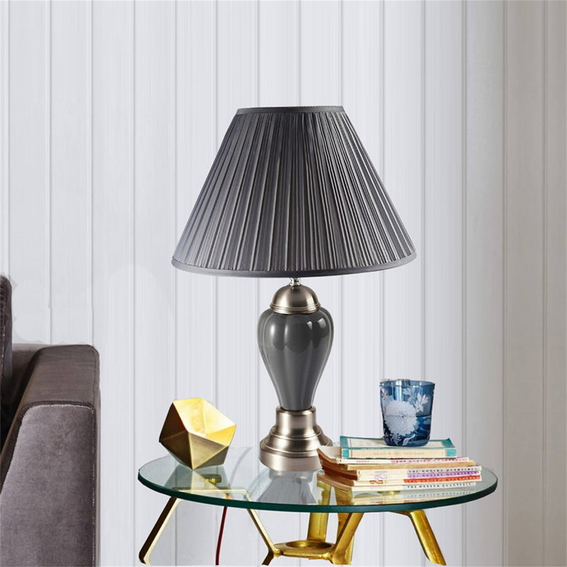 Lampe de table haute 27,5 "en métal