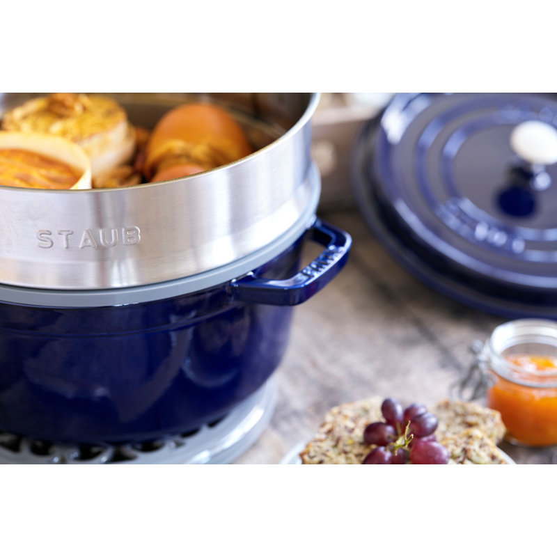 STAUB 5.2 l Cast Iron Round Casserole Dish with Lid, Blue