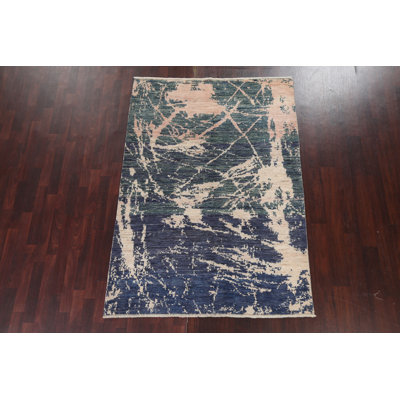 Tapis unique en laine noué à la main de taille Kelisha: 4 pi 11 po x 6 pi 11 po