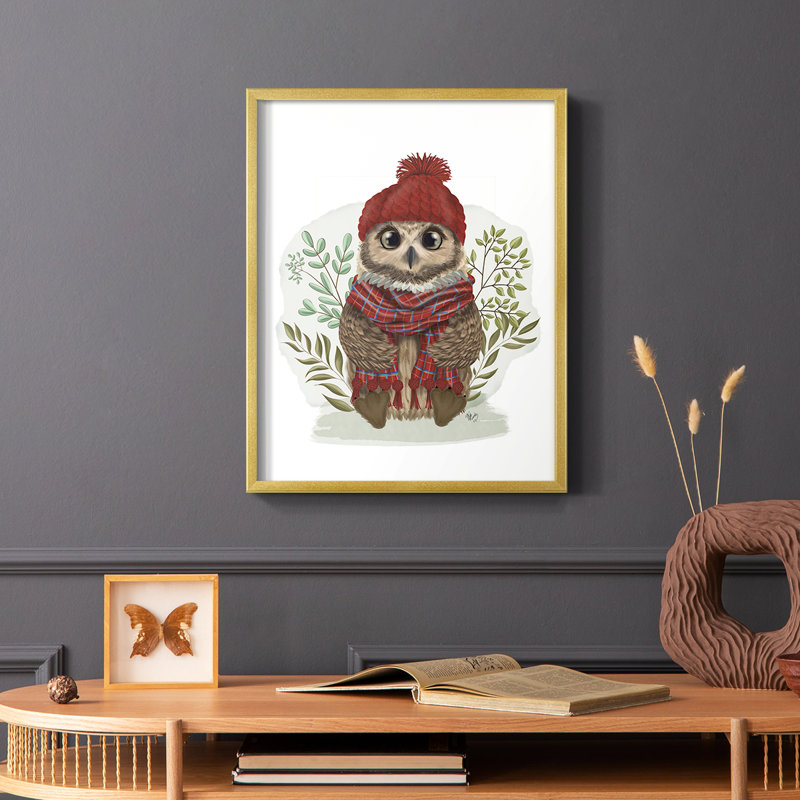 «Owl in Tartan Scarf», reproduction encadrée - bois massif, H 20 po x l 16 po