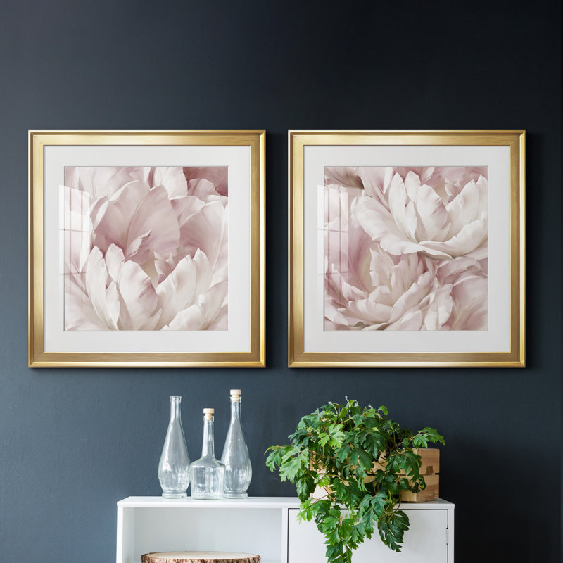Intime Blush III - ensemble de 2 reproductions d'art, Impression encadrée avec passe-partout, H 17,5 po x l 35 po, Gold