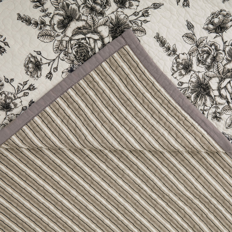 King Size White Cotton Reversible Quilt Set with Floral Print