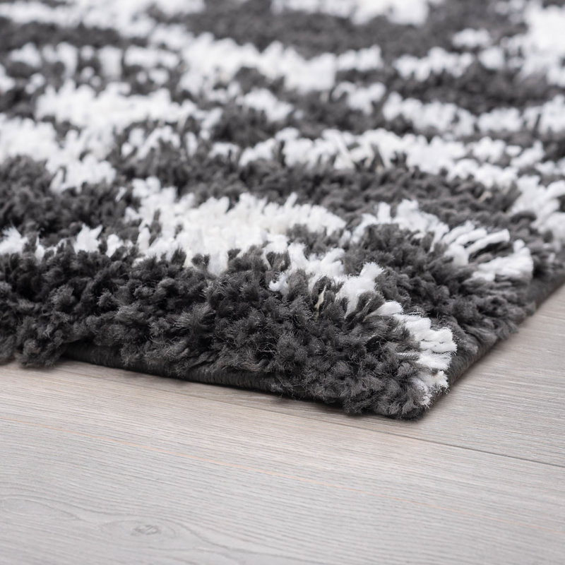 Tapis gris foncé / blanc Jemima, Rectangle 7 pi 10 po x 10 pi 2 po
