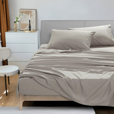 Ensemble de draps en microfibre Luxe Taupe - Literie lisse à poches profondes pour chambres à coucher surélevées