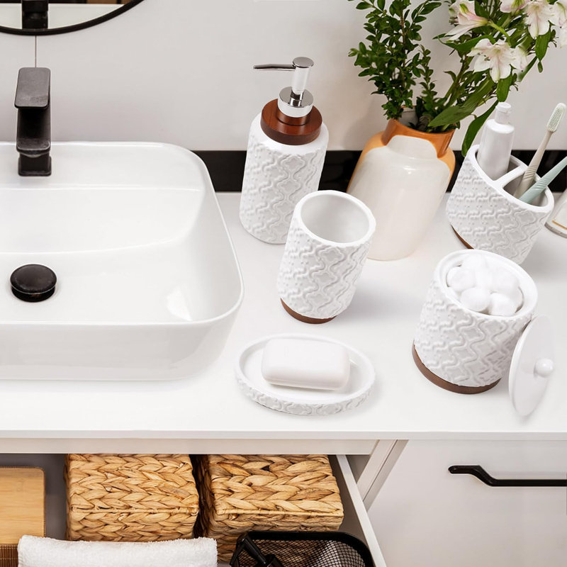 Elegant Bathroom Accessories Set 5 PCS