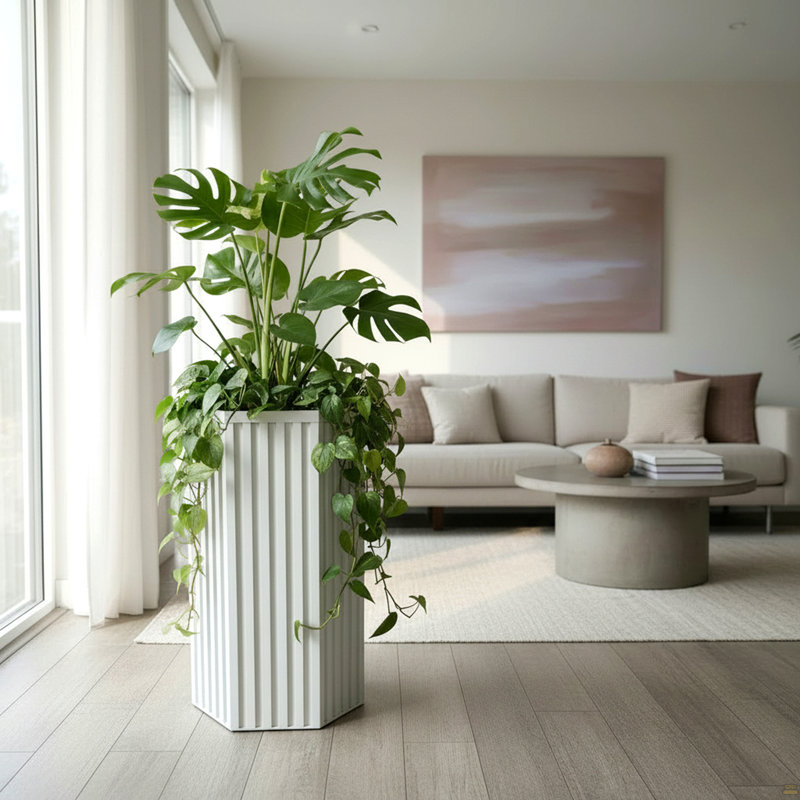 Jardinière à colonne hexagonale LG - Blanc, 30.25" H x 16.5" W x 14.38" D