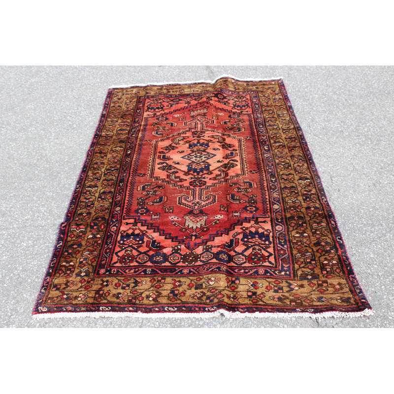 Tapis décoratif en laine de conception unique noué à la main Rose 3 pi 9 po x 6 pi 6 po Briyelle