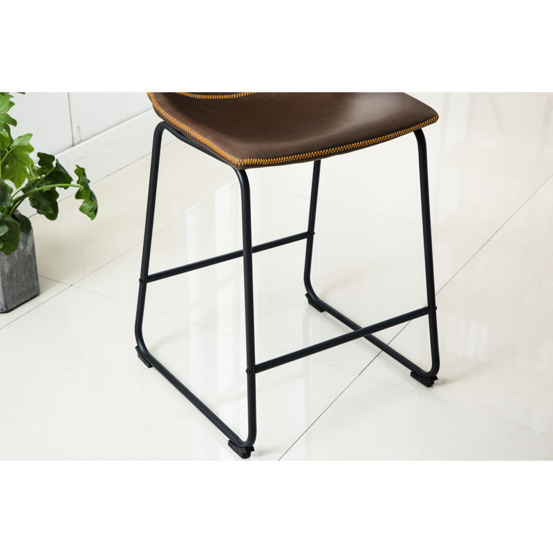 Table de salle à manger brun antique: comptoir, 4 chaises et chaises rectangulaires en bois de style rétro, Brun / Noir