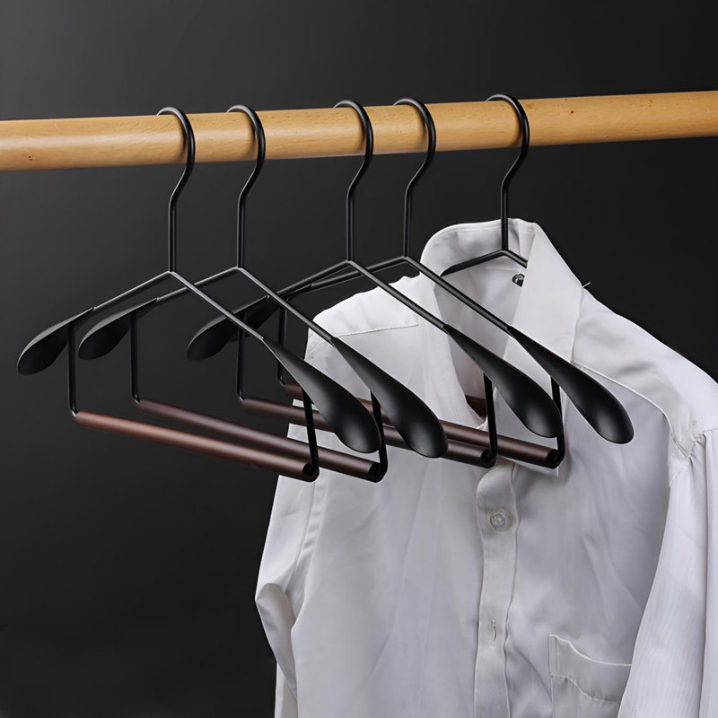 Cintres de qualité supérieure - Armoire polyvalente indispensable, 20