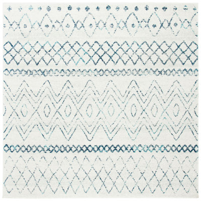 Servin 700 Performance Geometric Rug