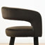 Chaises de salle à manger rembourrées en velours, fauteuils à dossier demi-tonneau moderne avec pieds en métal recouverts de tissu et embouts dorés-264570824