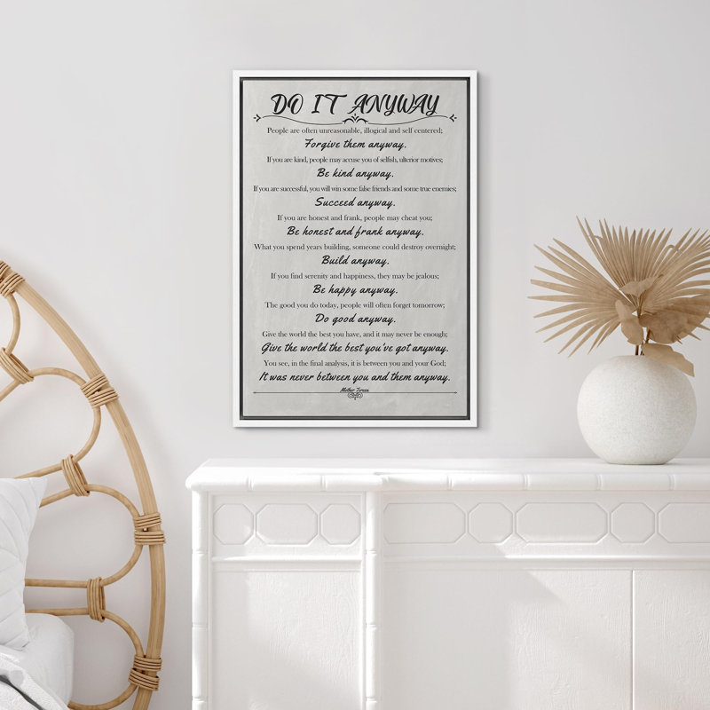 «Kindness and Compassion Quote Mother Teresa's Do it Anyway», reproduction sur toile flottante, H 24 po x l 16 po x P 1,5 po