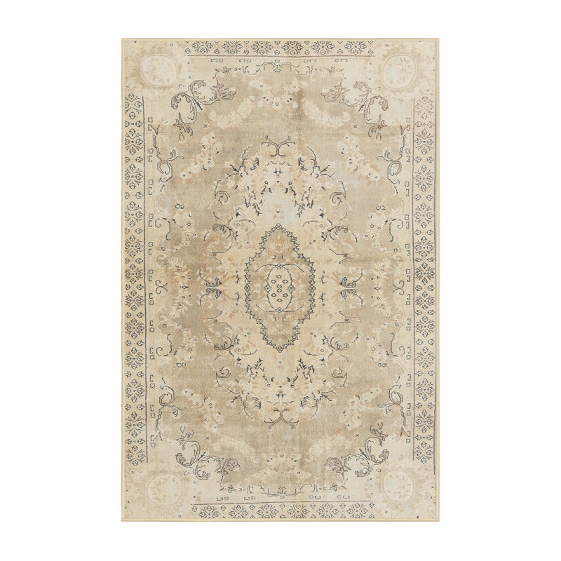 Oriental Indoor Rug, Rectangle 5' x 7'