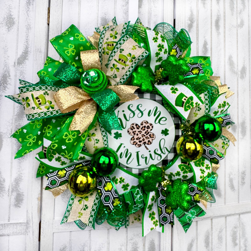 Handcrafted 18'' Wreath