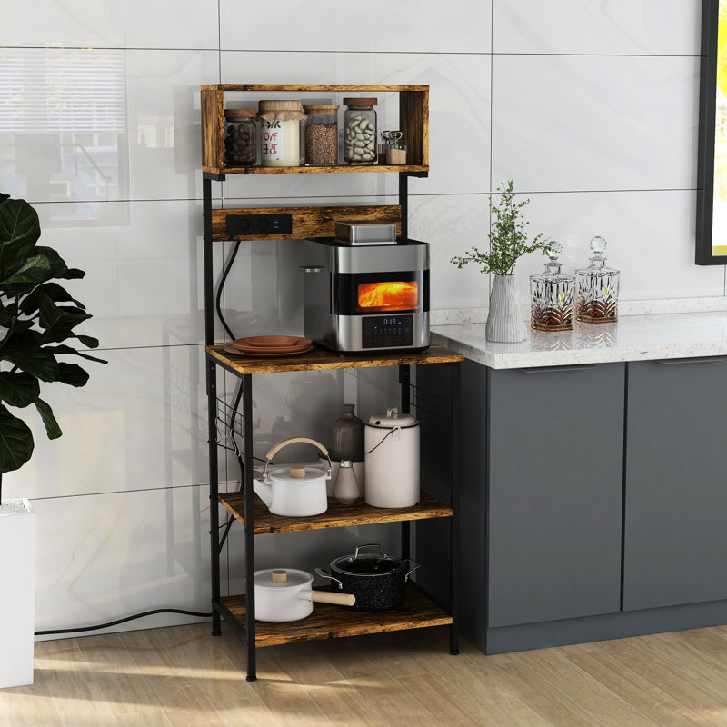Tablette de cuisine rustique brun. Prise de courant. Tablettes réglables, 5 crochets. Pour les pots, les casseroles. Bar à café, support pour micro-ondes. Support de rangement H 60,25 po. Fourniture, support à épices, support.