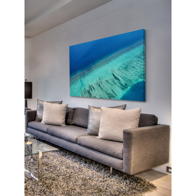 « water layers »-reproduction de photo sur toile tendue, H 40 po x l 60 po x P 1,5 po