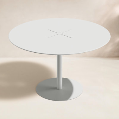 X 48'' Aluminum Outdoor Dining Table
