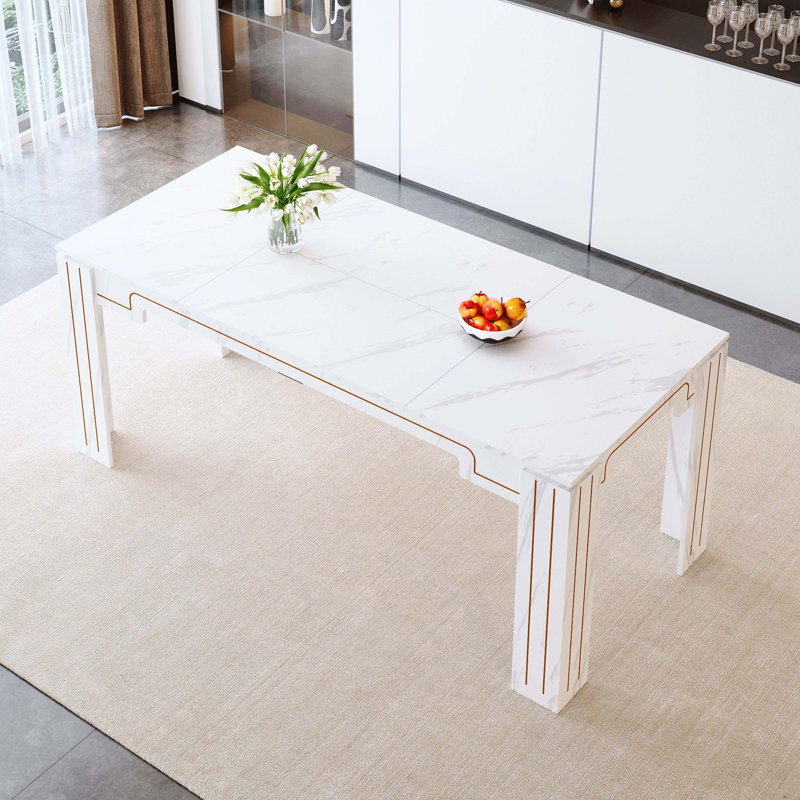 Table de salle à manger 71 po x 31,5 po à motif de panneaux de fibres à densité moyenne en marbre blanc et pieds cannelés pour 6 à 8 personnes