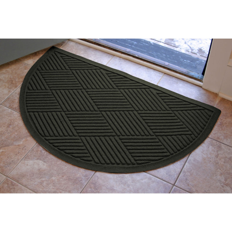 Paillasson Waterhog, Gris anthracite, Demi-ovale 24 po x 39 po
