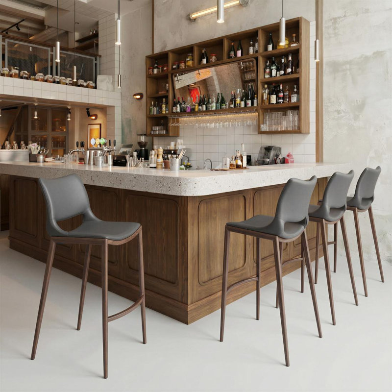 Ensemble de deux chaises de bar à hauteur de comptoir en acier et similicuir 29 po gris foncé et noyer