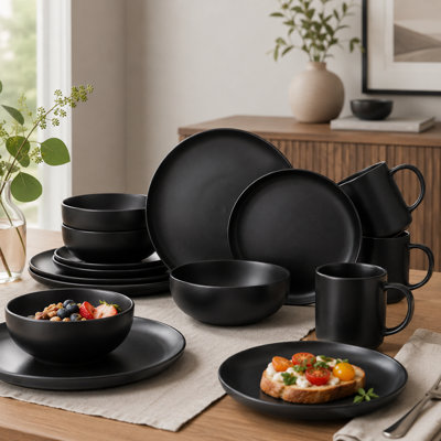 Ensemble de vaisselle en grès noir mat 12 pièces avec tasse, sécuritaire, non toxique, empilable, pouvant accueillir jusqu'à trois personnes, allant au micro-ondes et au lave-vaisselle.