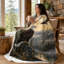 Couverture Eagle Lake avec motif de paysage de forêt montagneuse, jeté de lit en flanelle réaliste avec aigle perché, idéal pour se détendre sur un canapé, un lit ou à l'extérieur, 152 x 203 cm-134873544