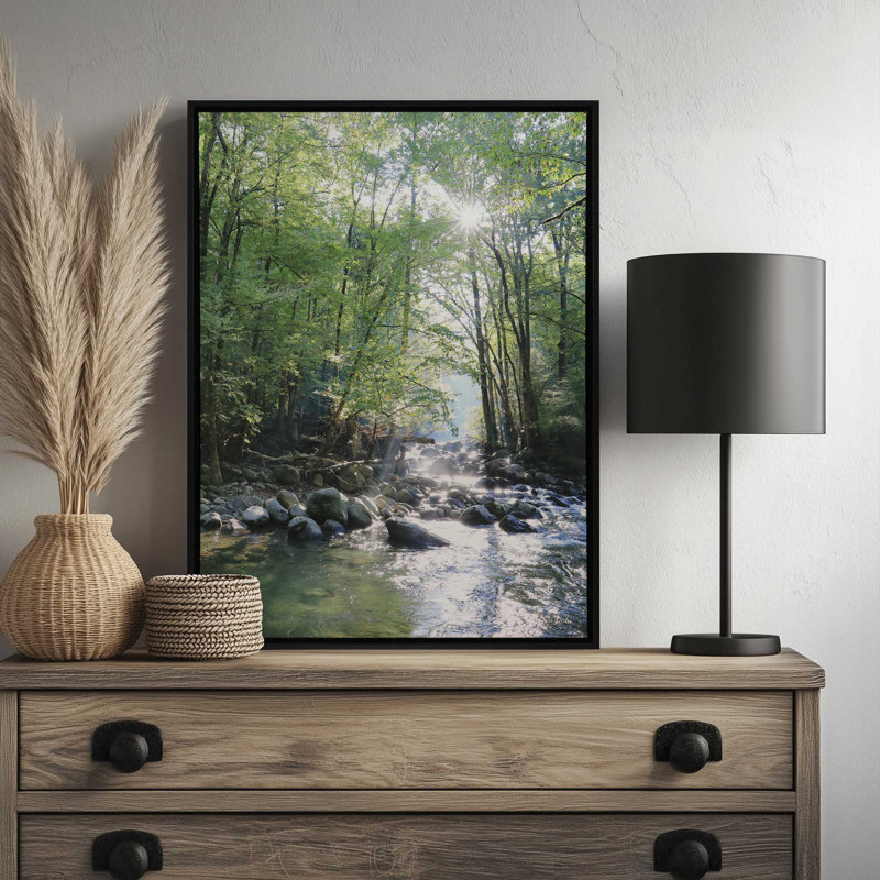 «Little Pigeon River Portrait» par Lori Deiter, reproduction d'art, L 12 po x H 16 po, Toile avec cadre, Tanné