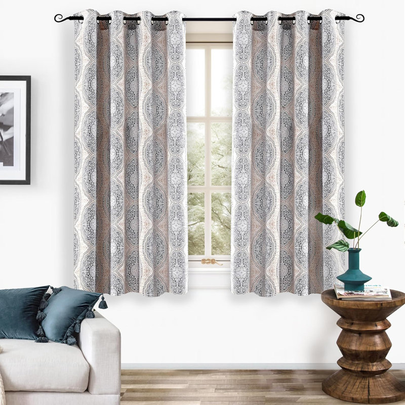 Paire de rideaux occultant et isolant avec œillets Ishpeming, Beige/gris, l 52 po x L 63 po