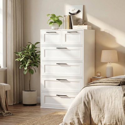 Commode à six tiroirs