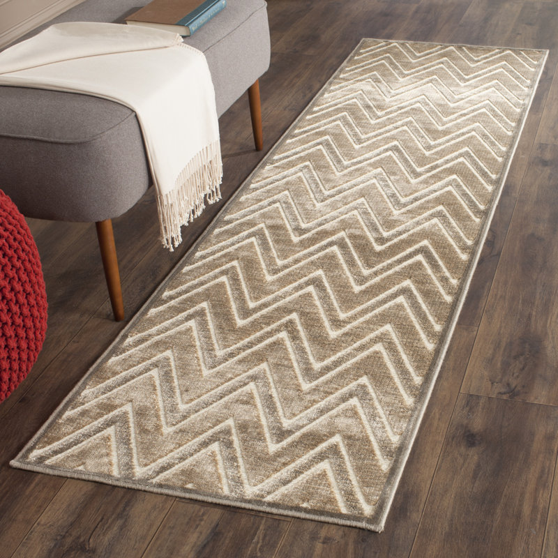Tapis brun / ivoire Haileymarie, Tapis de couloir 2 pi 2 po x 8 pi