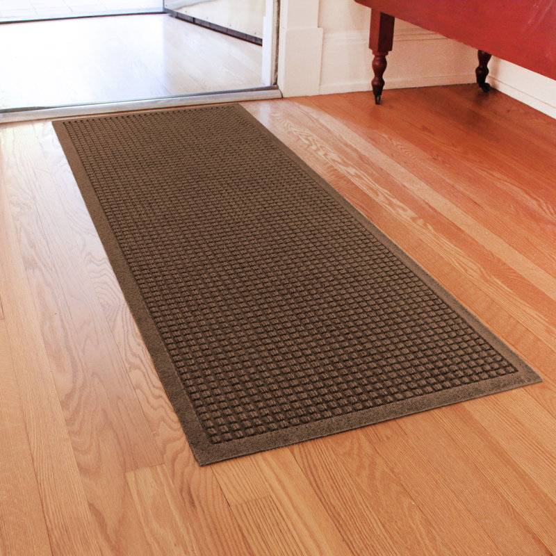 Paillasson WaterHog, Brun foncé, Rectangle 1 pi 10 po x 5 pi