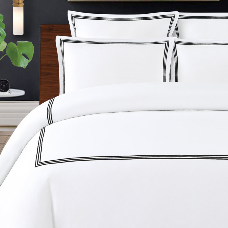Full/Queen White Cotton Duvet Cover Set with Black Embroidery