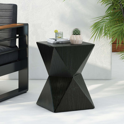 Table d'appoint avec forme prismatique moderne